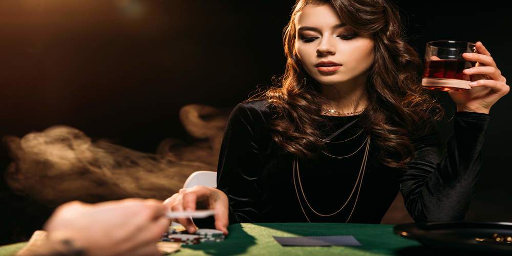 Having Fun with the Best Card Game while Earning on the Side