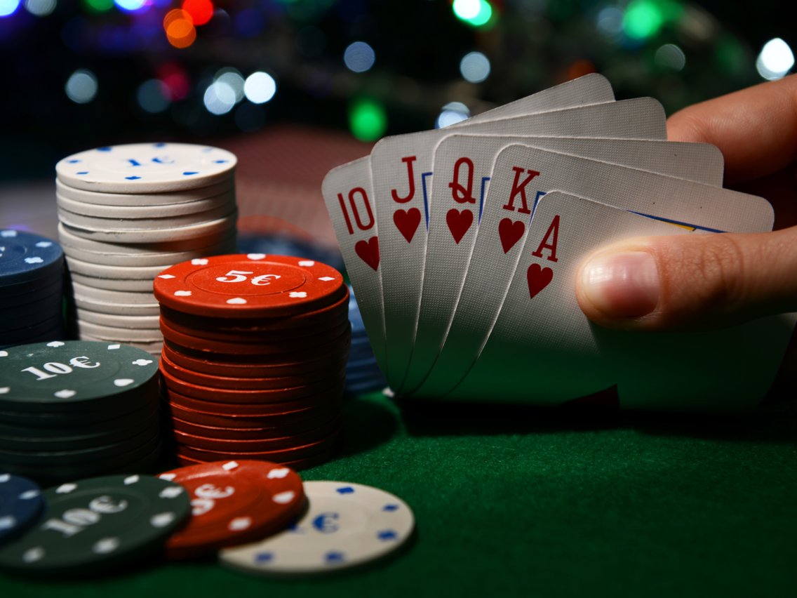 Is poker the right game for beginners?