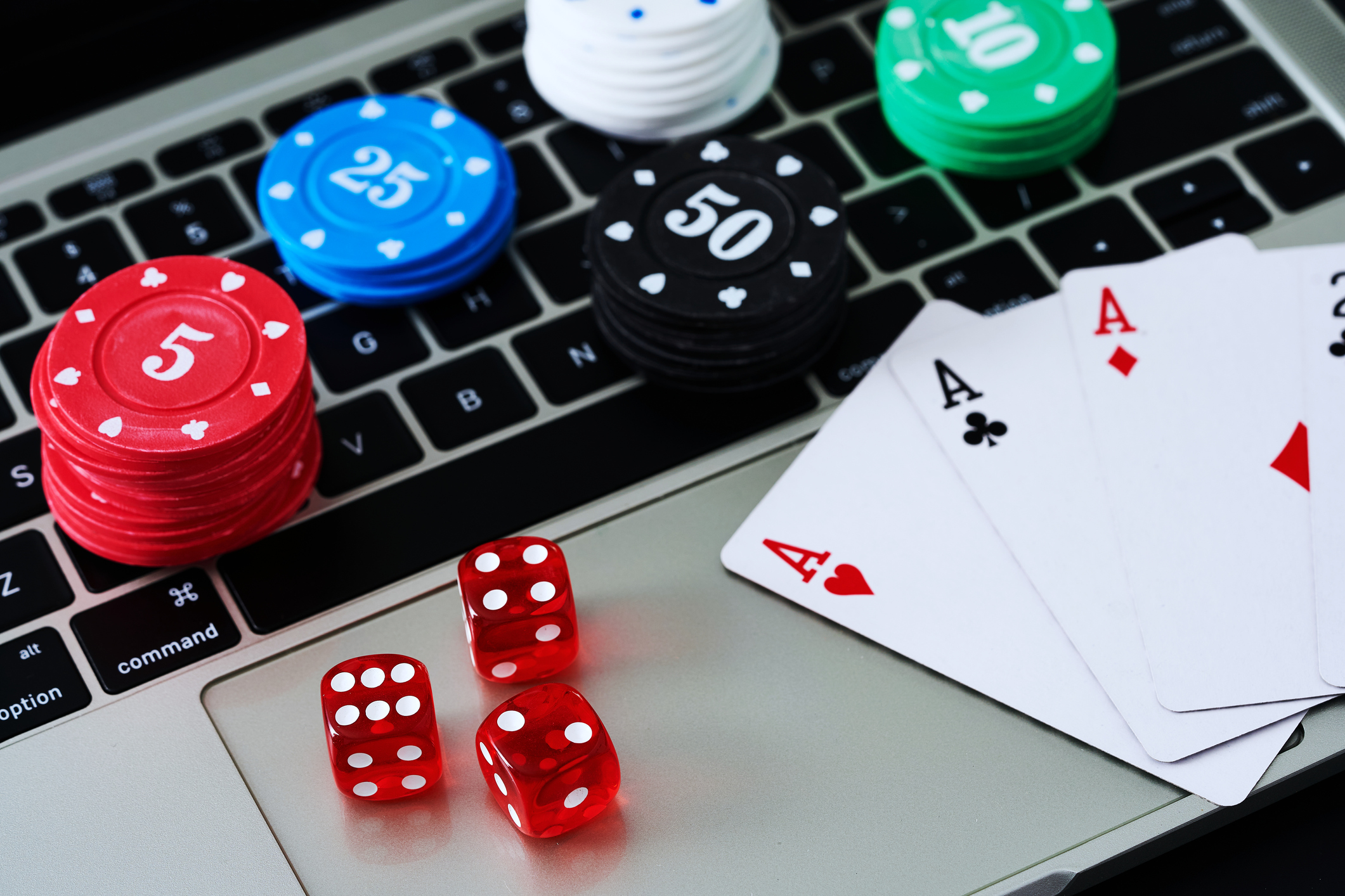 Online casino bonus types include welcome, reload, and loyalty rewards